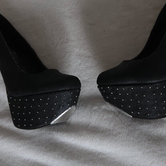Promise Black Studded Stilettos 6 inch heels EUC - Picture 6 of 10